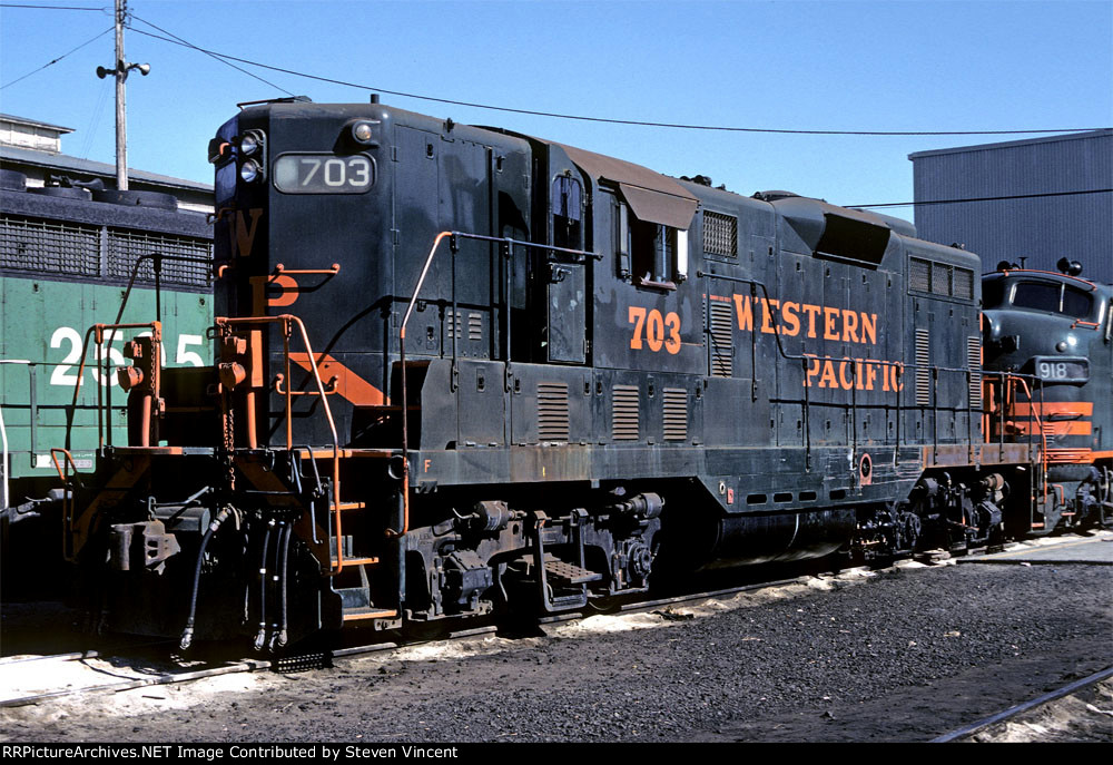 Western Pacific GP7 WP #703